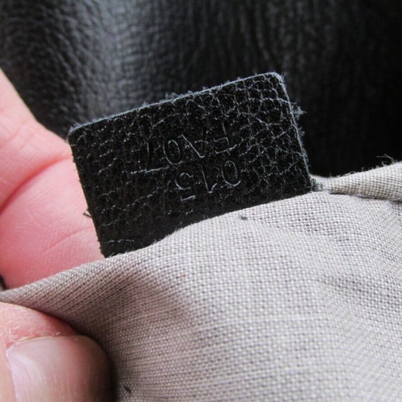 MARC JACOBS - authentic BLACK Quilted Leather Chunky Gold Chain handles handbag - Picture 7 of 7